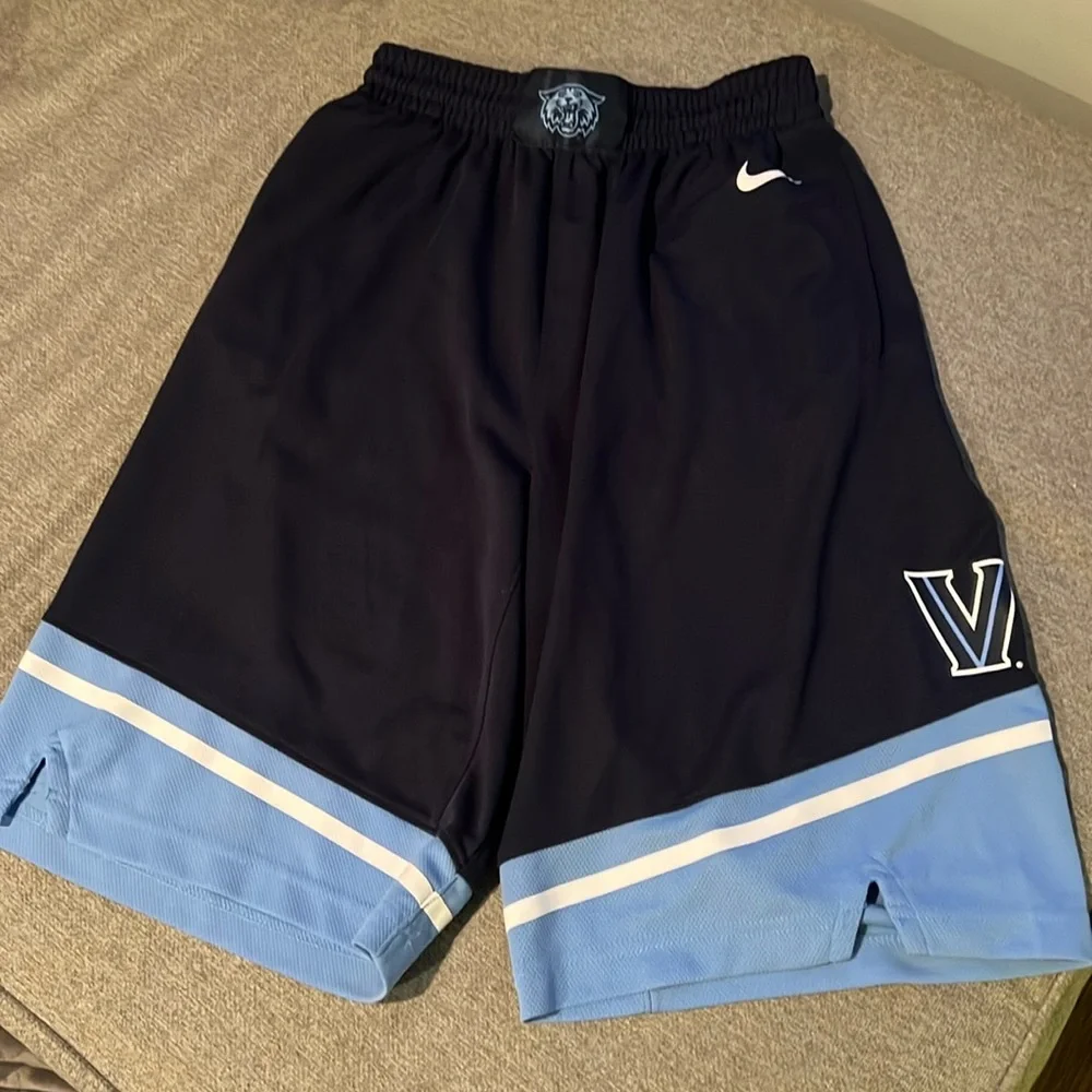 Nike Youth Basketball Short - Picture 1 of 2